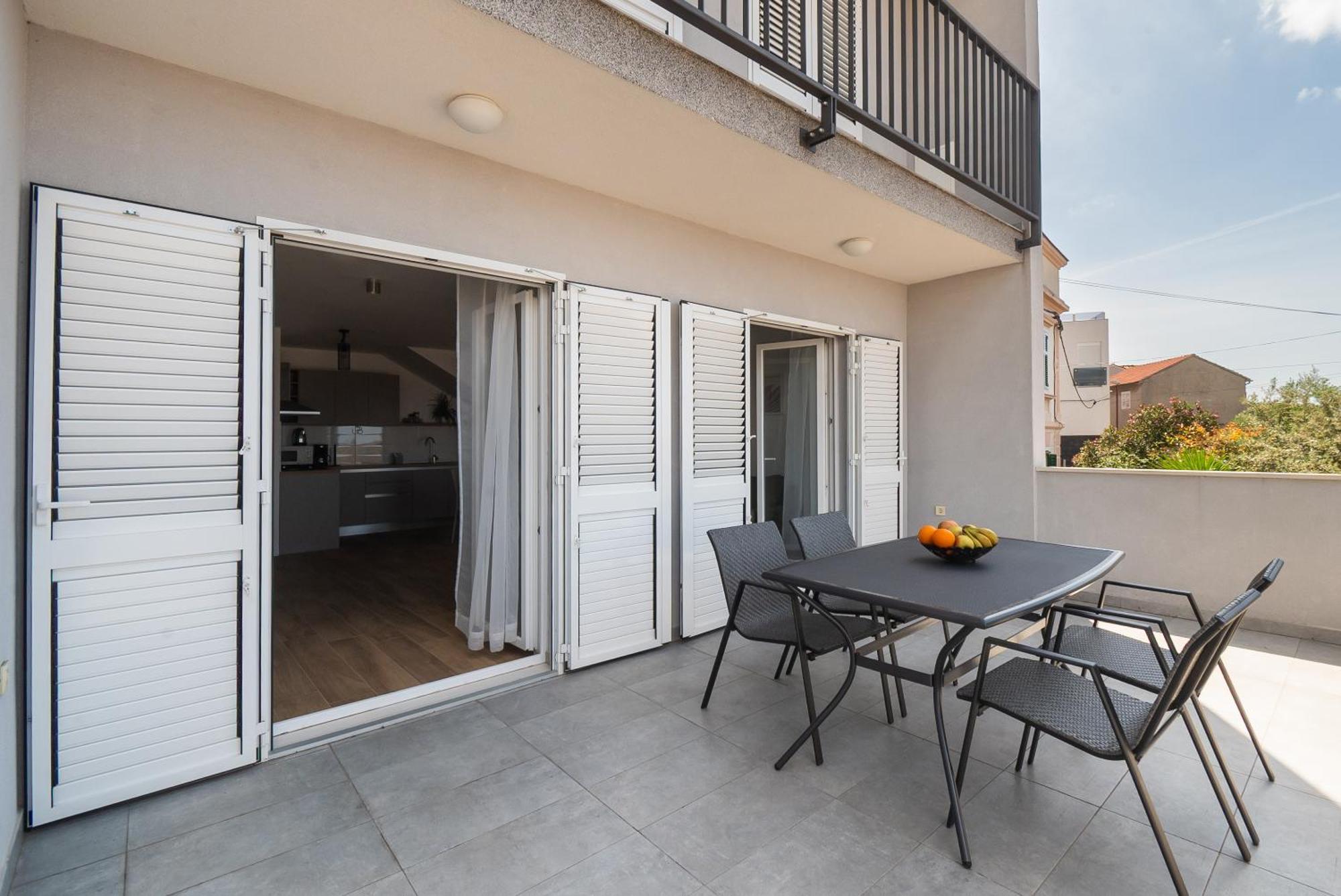 Apartman Miriam Sibenik Ngoại thất bức ảnh